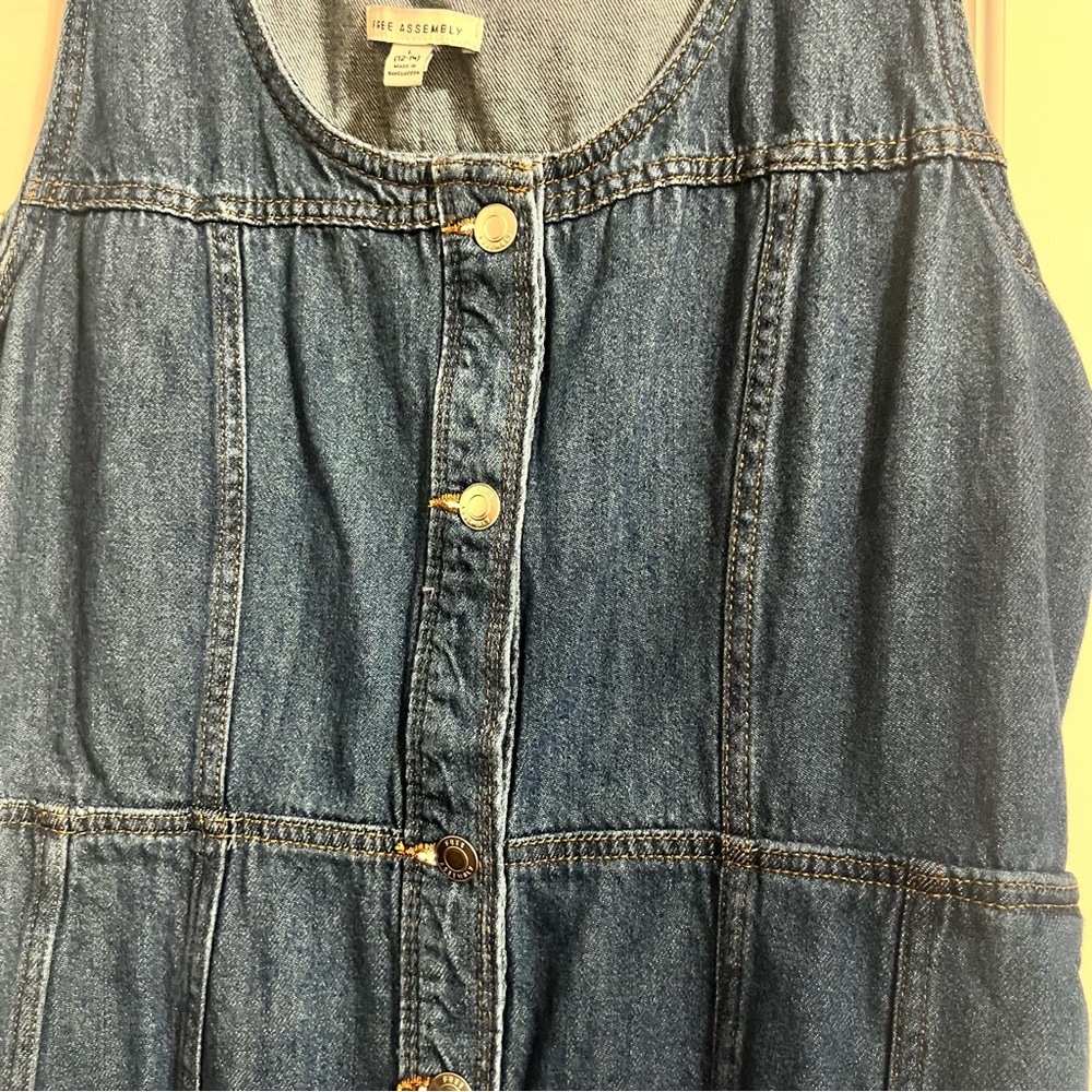 Casual Blue Denim Mini Dress - Picture 3 of 5